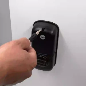 Cách thay pin cho khóa vân tay